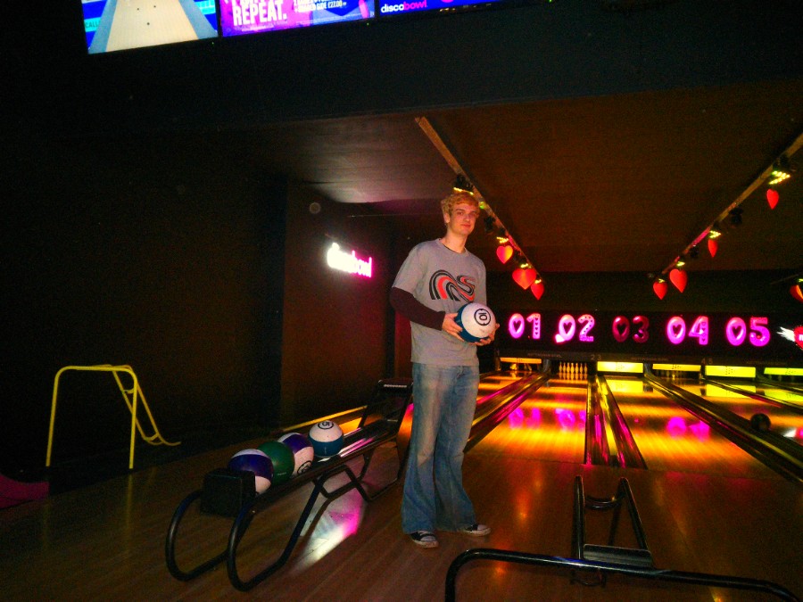 Ricky Jamaraz Bowling